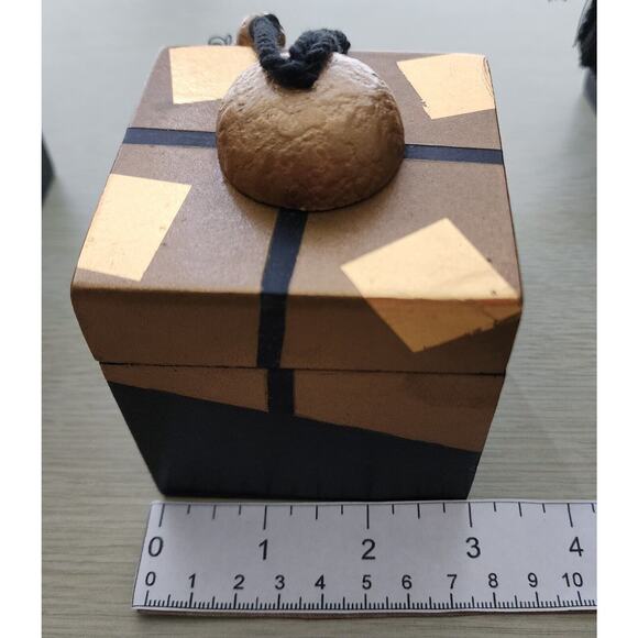 Nesting Boxes-Set of 3-Black & Gold Decoupage-Tassels - Picture 14 of 14